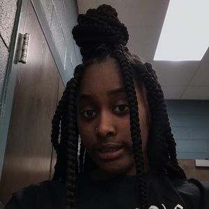 Meet your Posher, Erykah